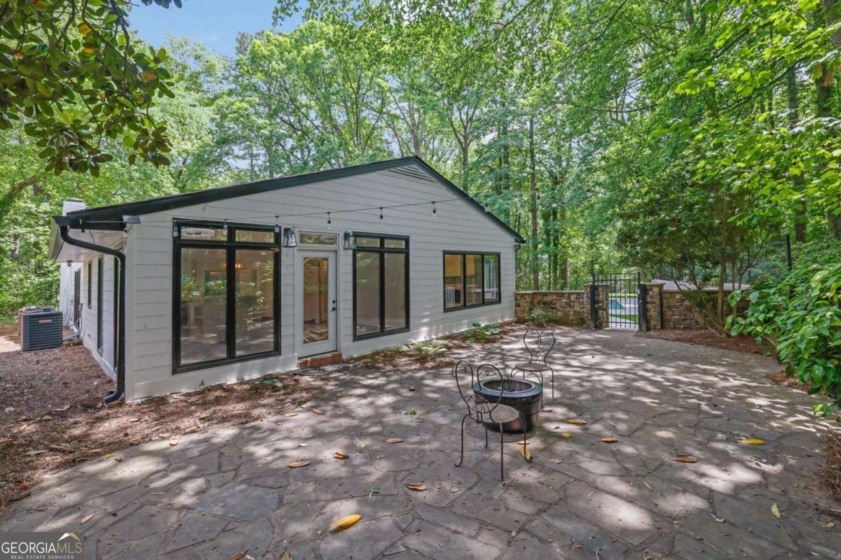 2858 Mornington Drive Atlanta - 78