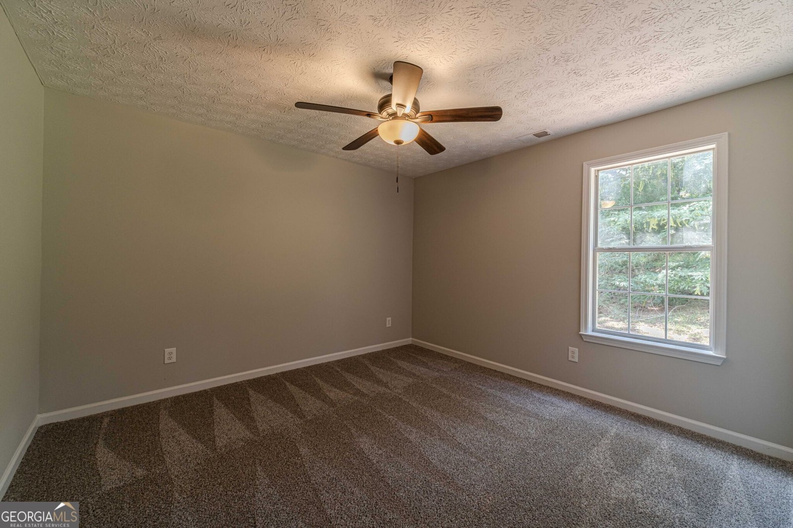 25 Chase Court Covington - 25