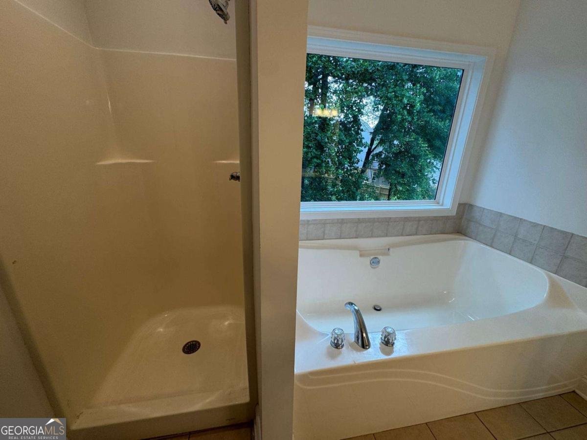 122 Arena Trail Dallas - 13