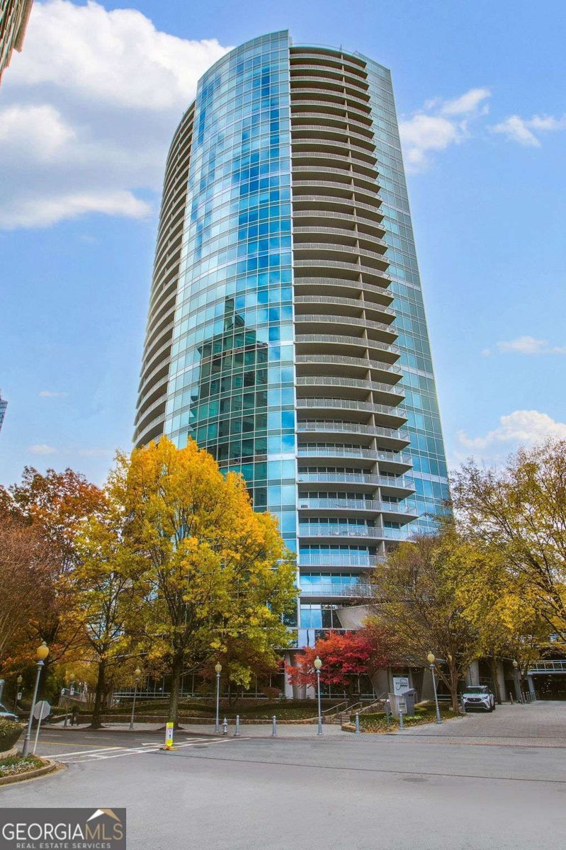 3338 Peachtree Road Atlanta - 1