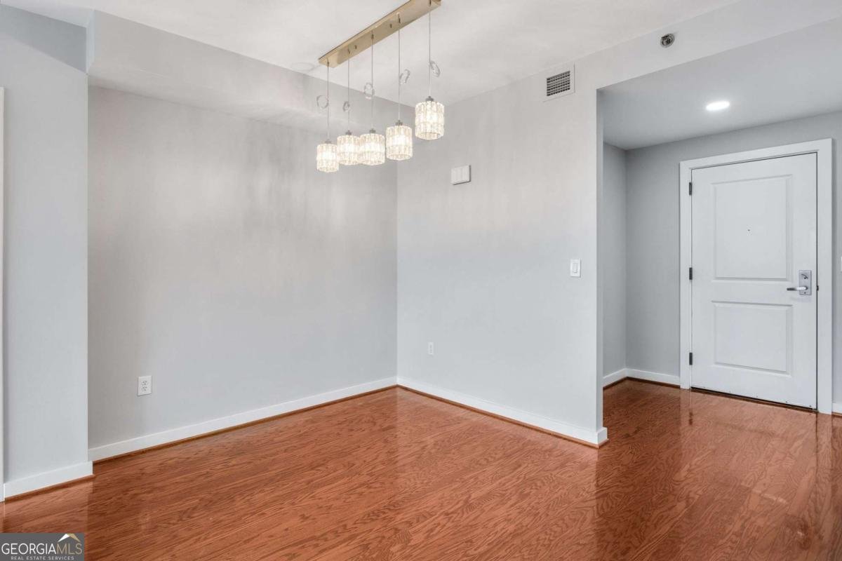 3338 Peachtree Road Atlanta - 15