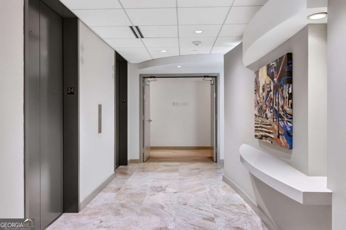 3338 Peachtree Road Atlanta - 3
