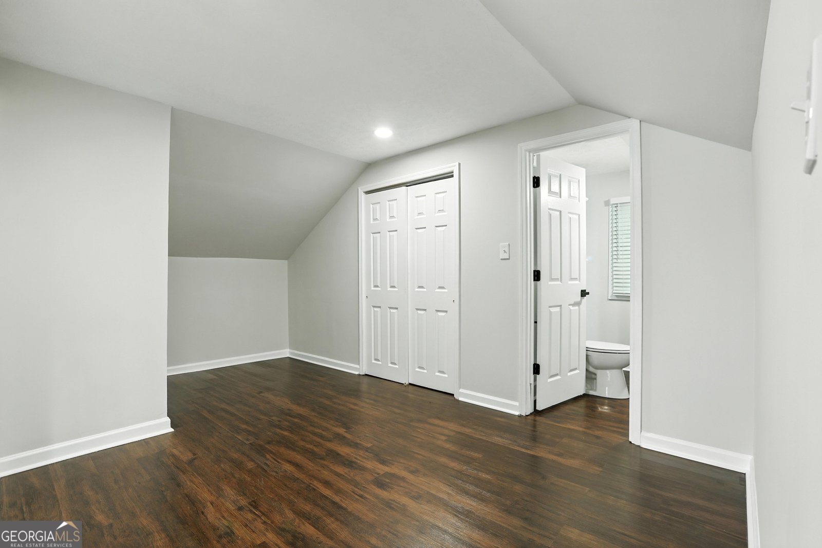 2901 Peabody Avenue Columbus - 25
