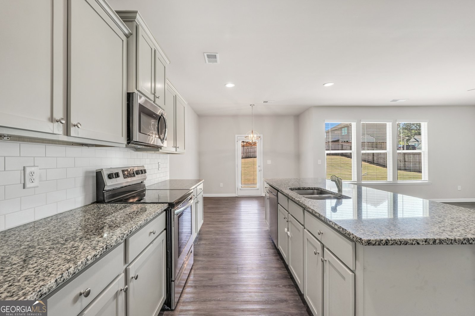 266 Presidents Way Forsyth - 14