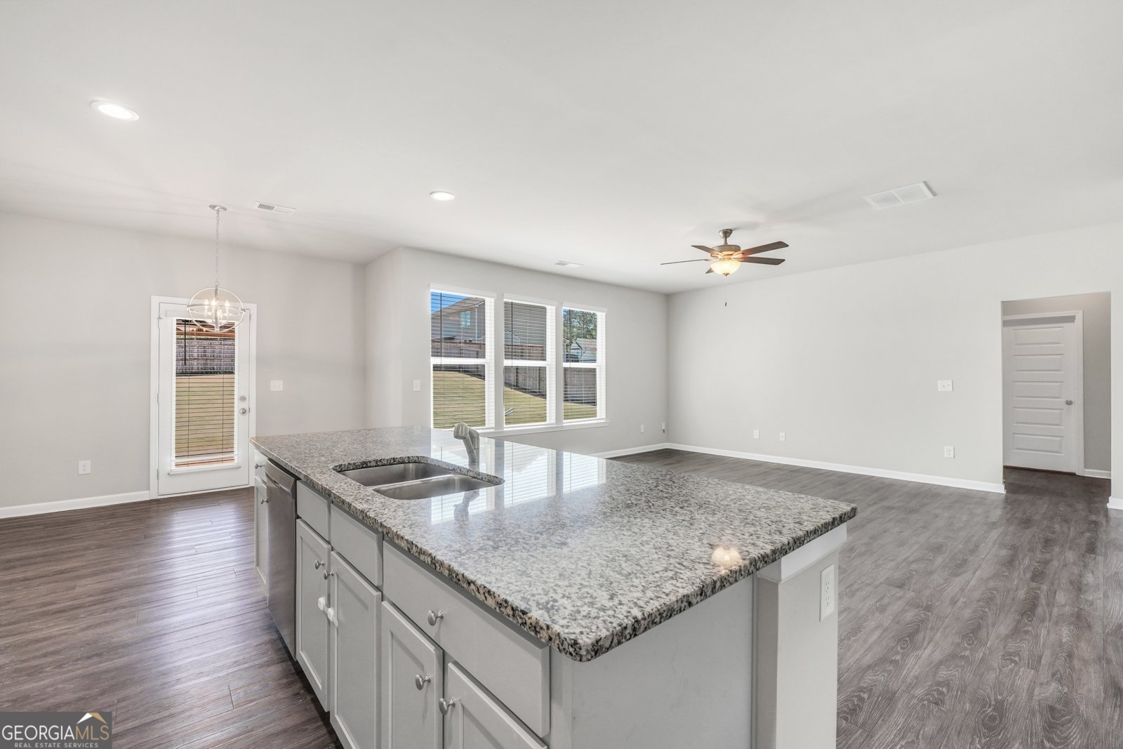266 Presidents Way Forsyth - 15