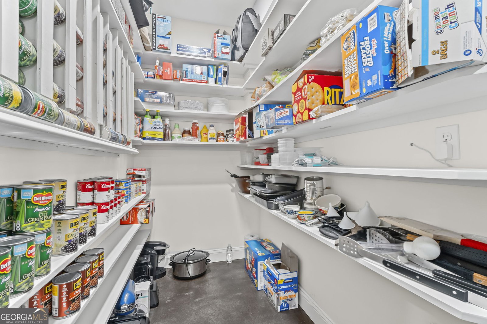 538 Black Horse Circle Canton - 40