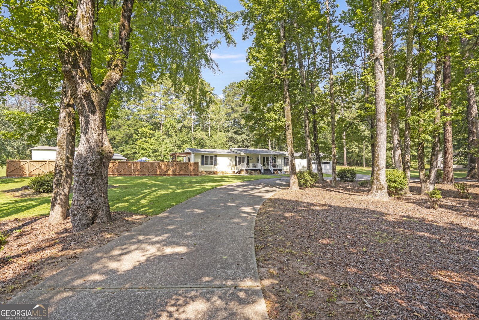 8065 NORRIS LAKE Road Snellville - 2