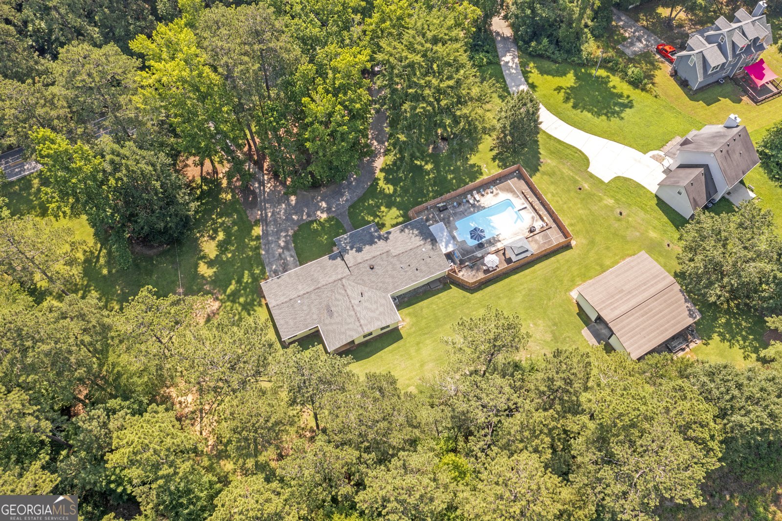 8065 NORRIS LAKE Road Snellville - 5