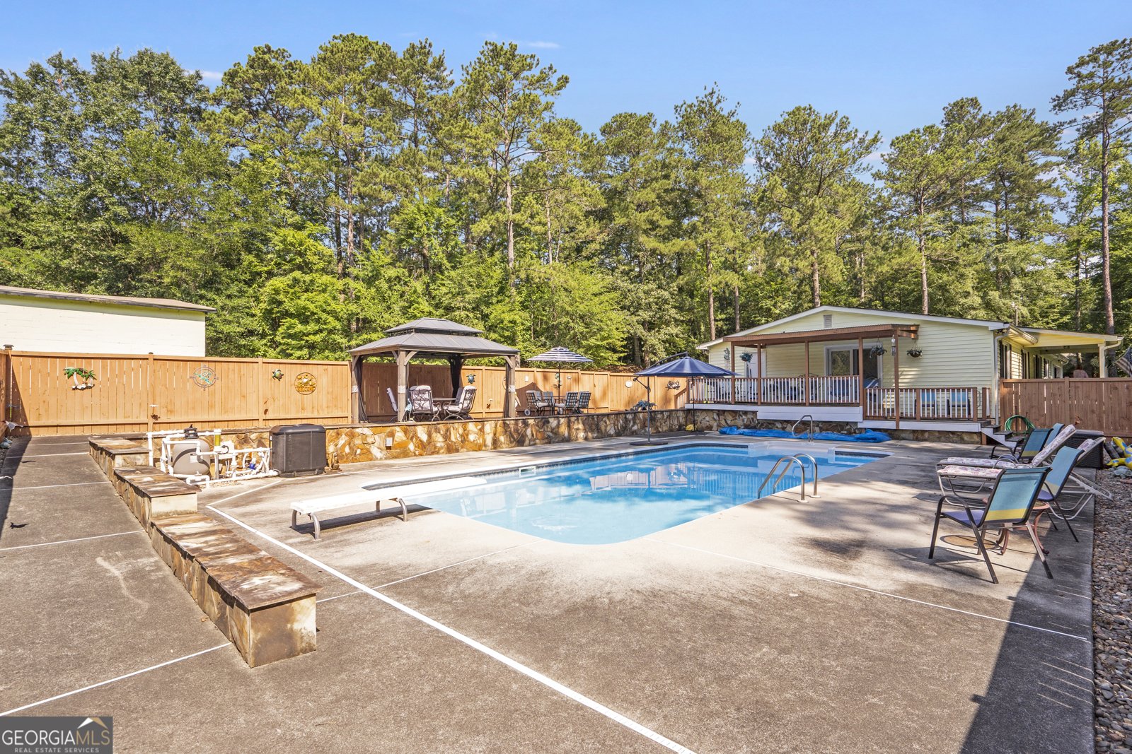 8065 NORRIS LAKE Road Snellville - 8