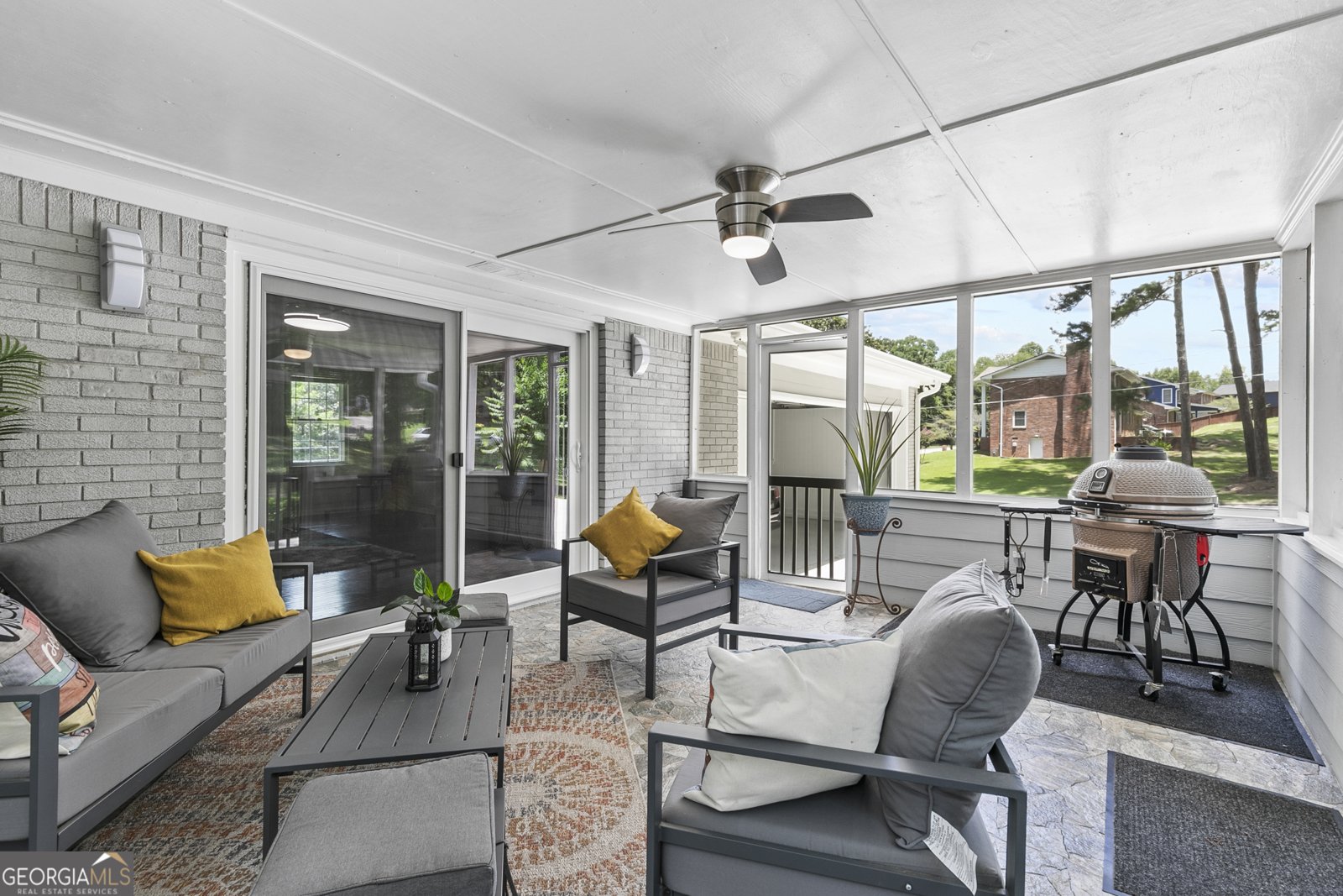 3350 Old Fairburn Road Atlanta - 20