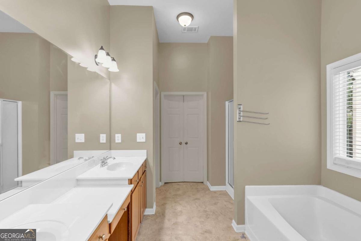 6126 Barker Landing Sugar Hill - 18