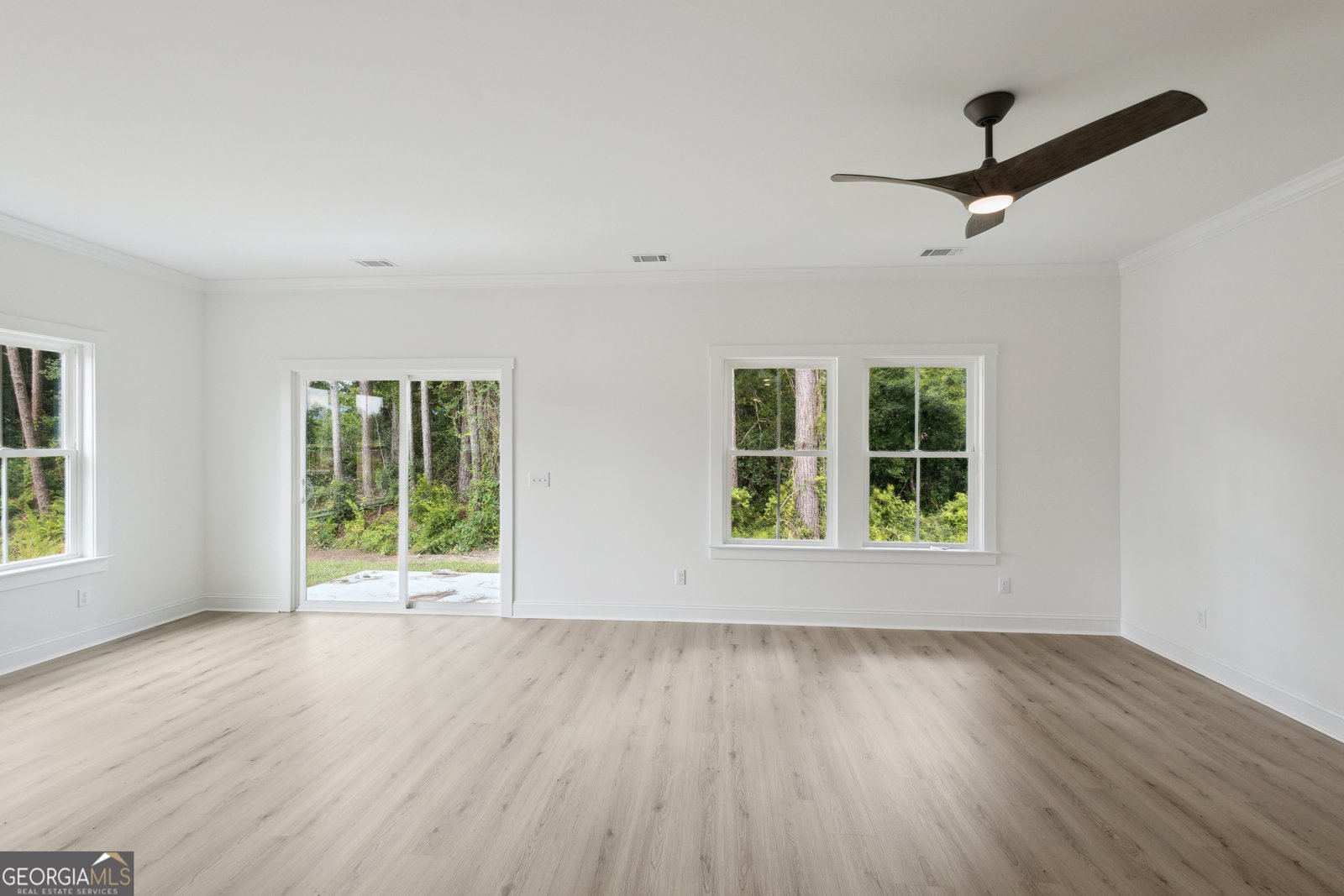 1044 Cottage Way Darien - 7