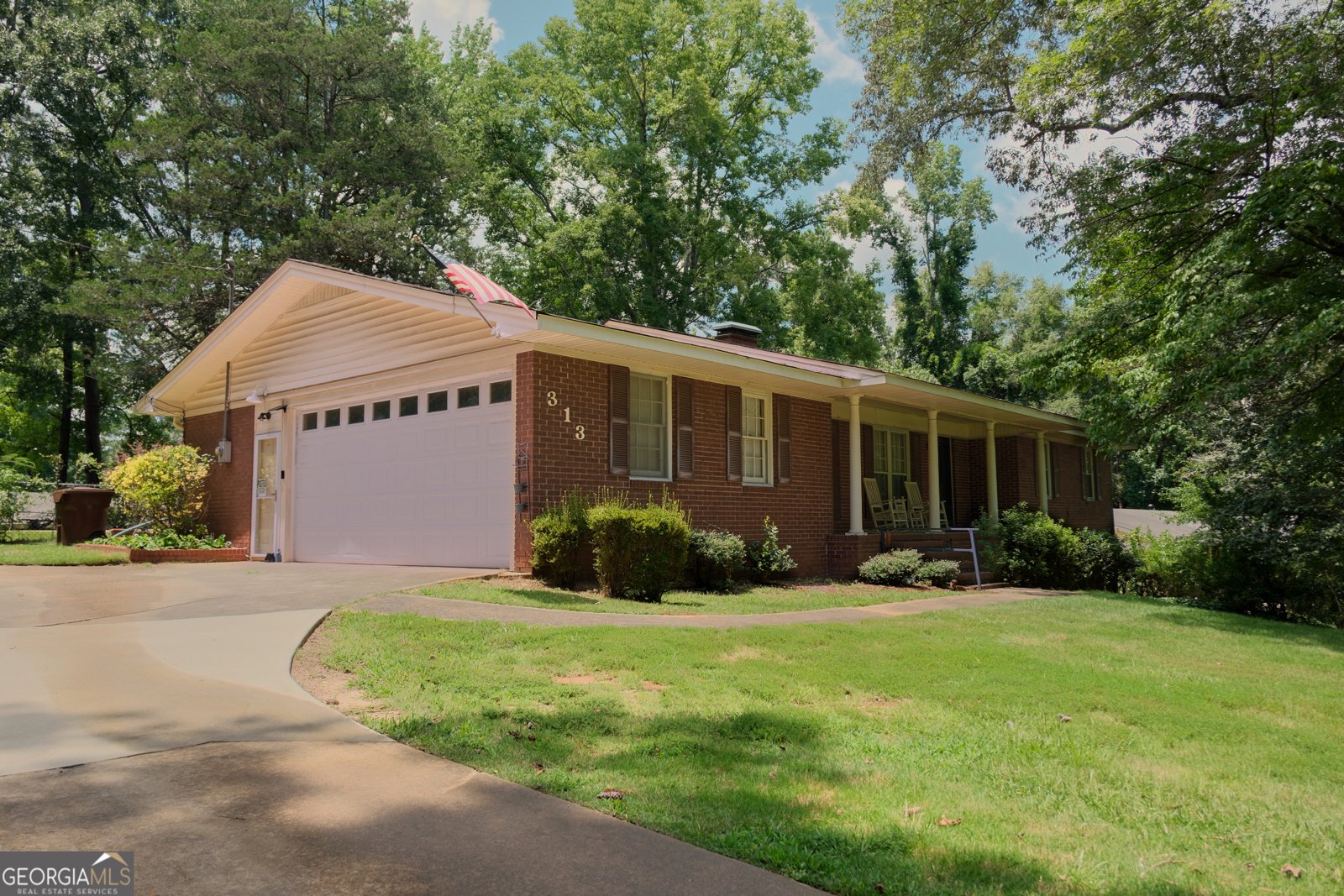 313 Johnston Drive Thomaston - 27