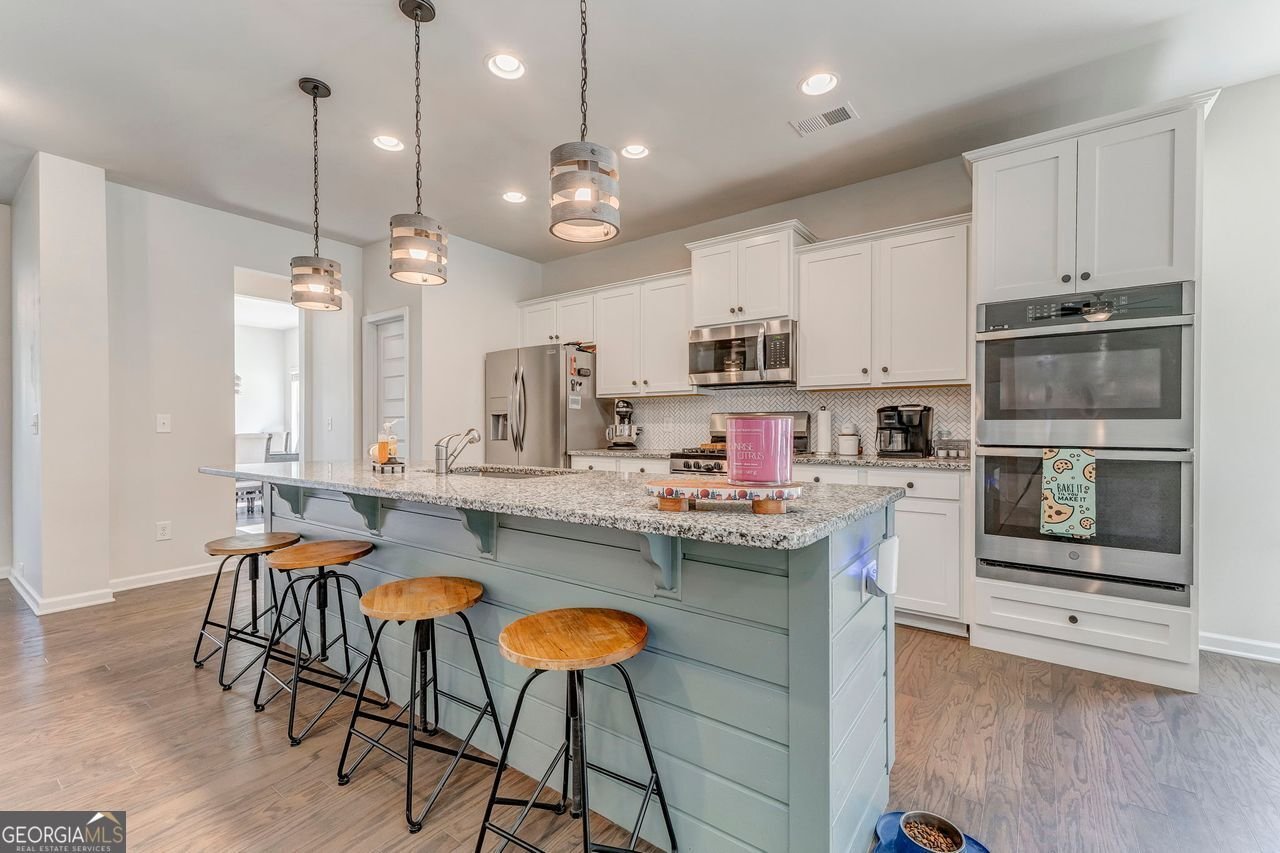 405 BENSTONE Drive Calhoun - 14