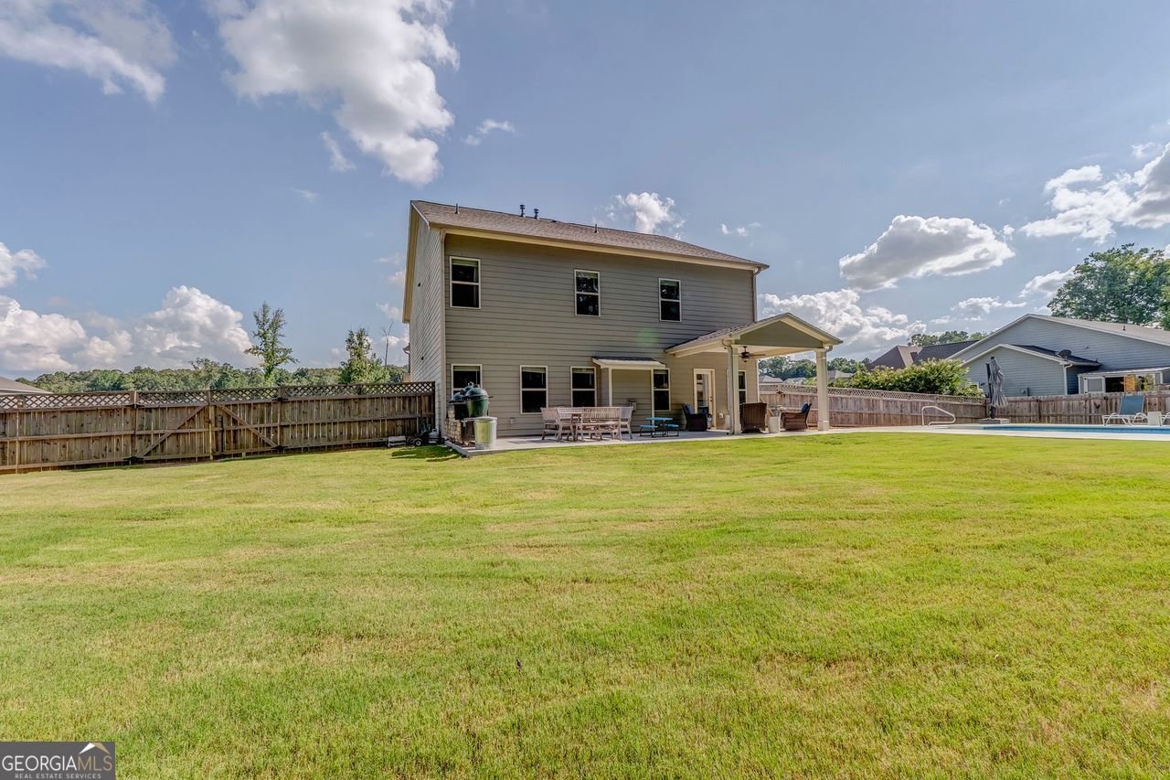405 BENSTONE Drive Calhoun - 2