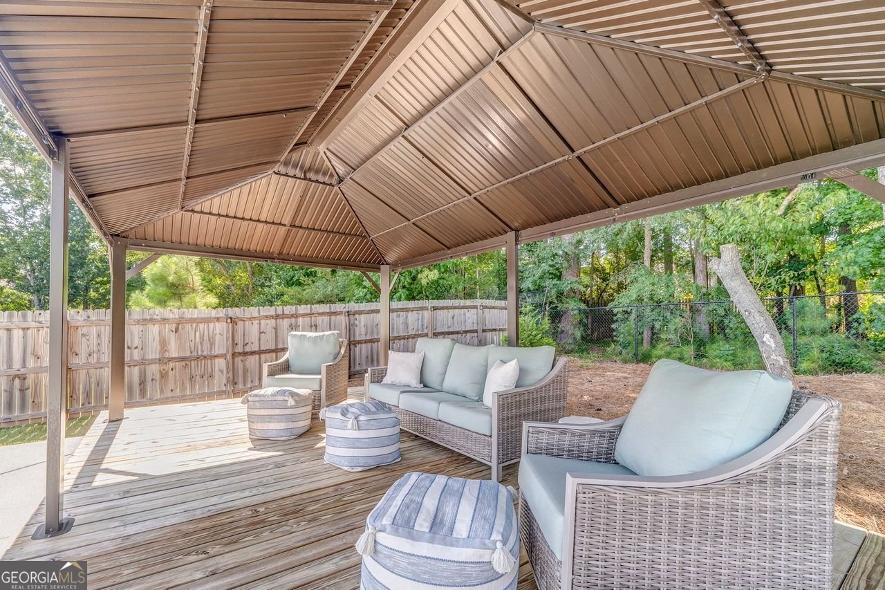 405 BENSTONE Drive Calhoun - 68
