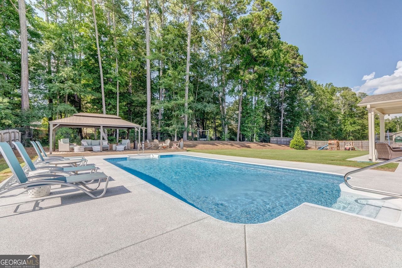 405 BENSTONE Drive Calhoun - 8