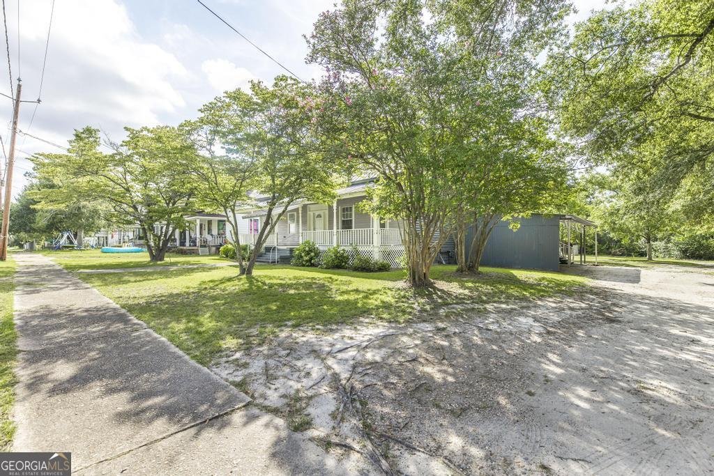 5422 1st Avenue Eastman - 2
