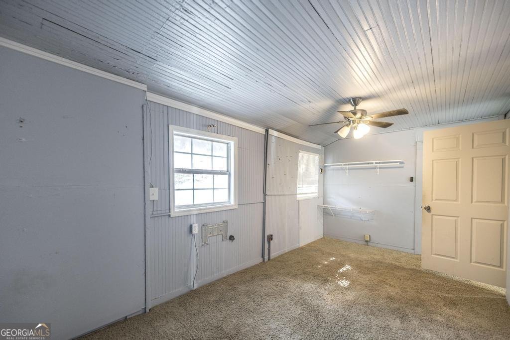 5422 1st Avenue Eastman - 25