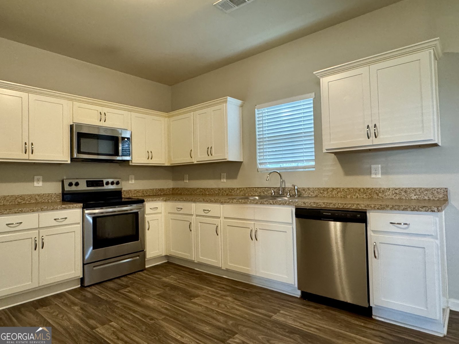 667 Carlton Pointe Drive Palmetto - 8