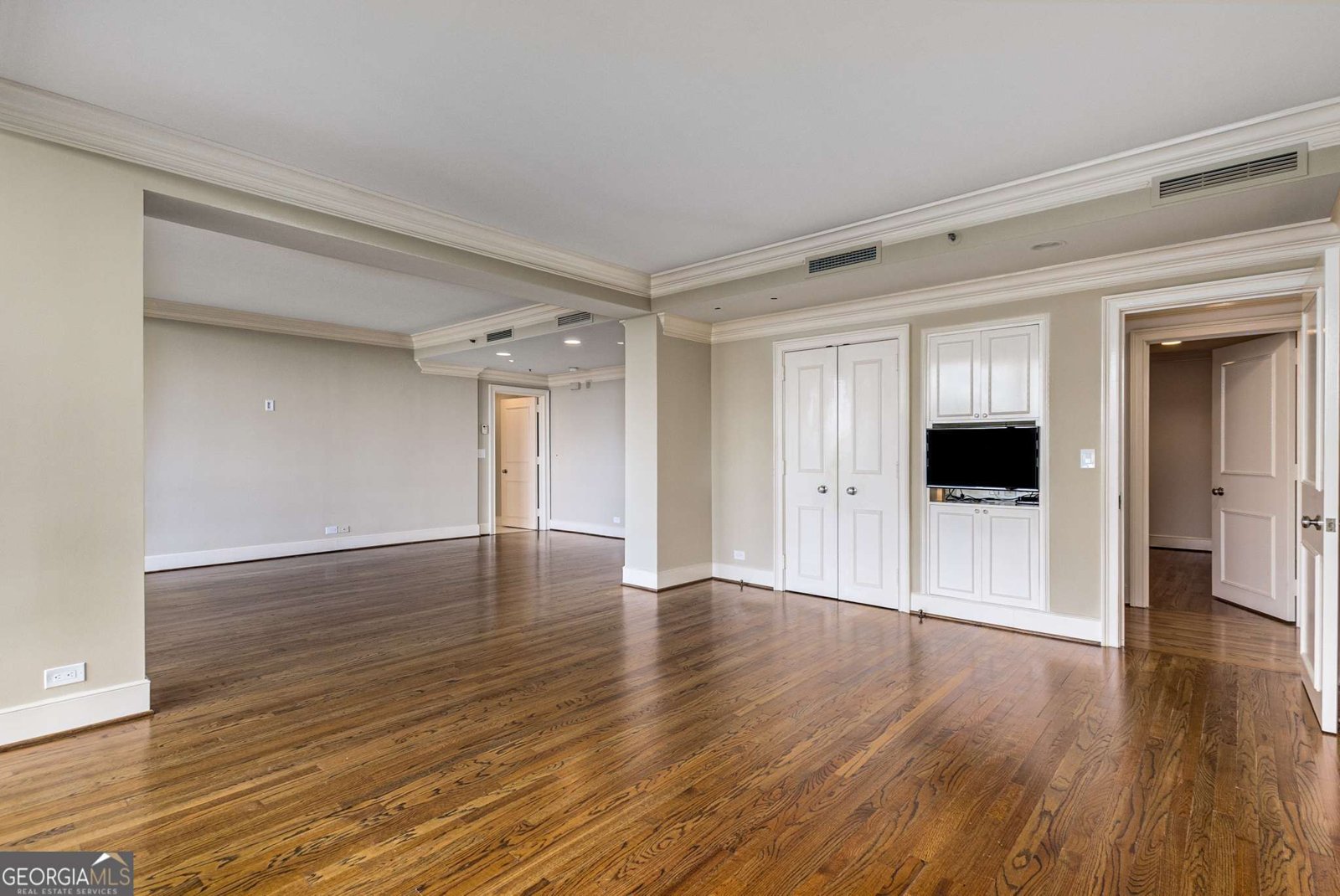 2660 Peachtree Road Atlanta - 29