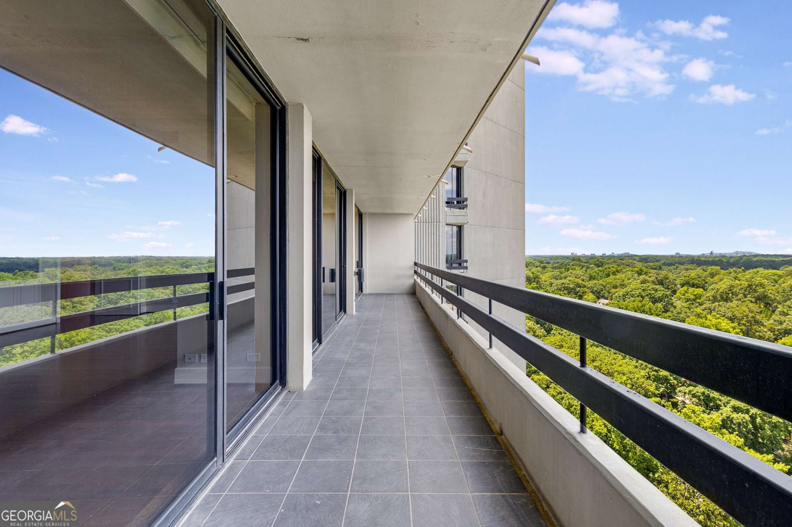 2660 Peachtree Road Atlanta - 40