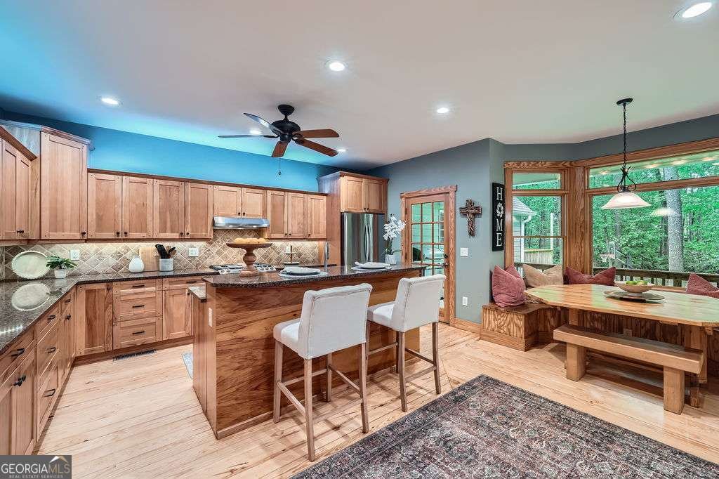 2010 Univeter Road Canton - 18