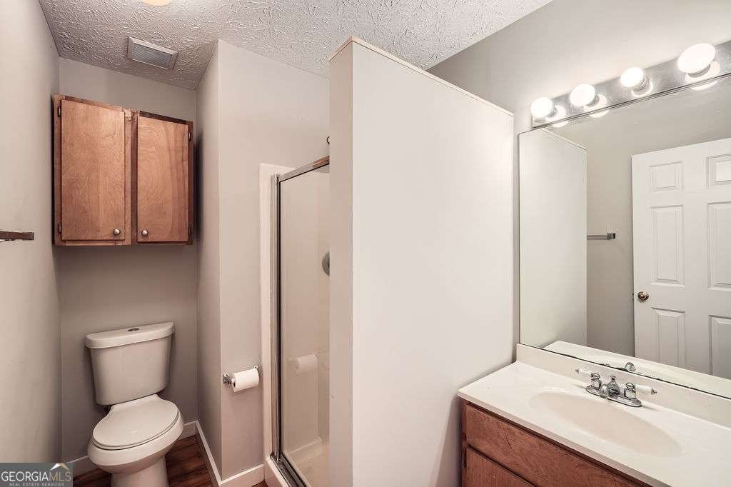2010 Univeter Road Canton - 40