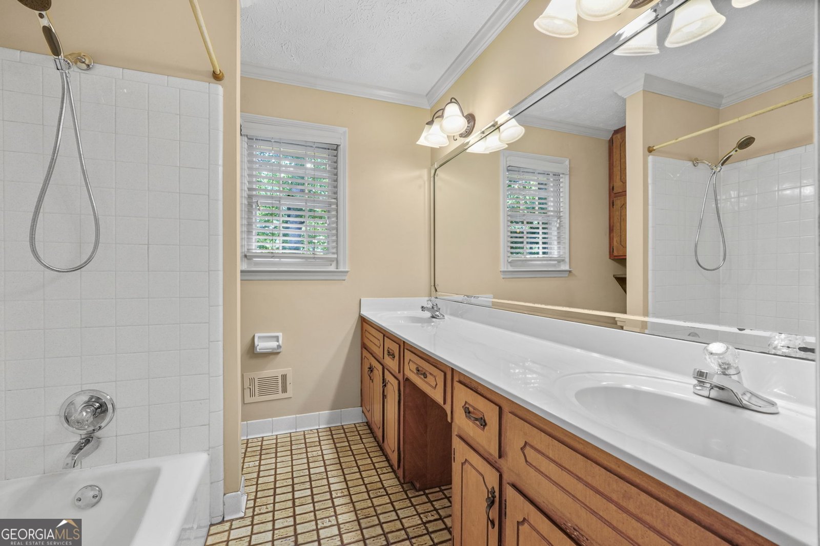 112 Barber Drive Stockbridge - 27