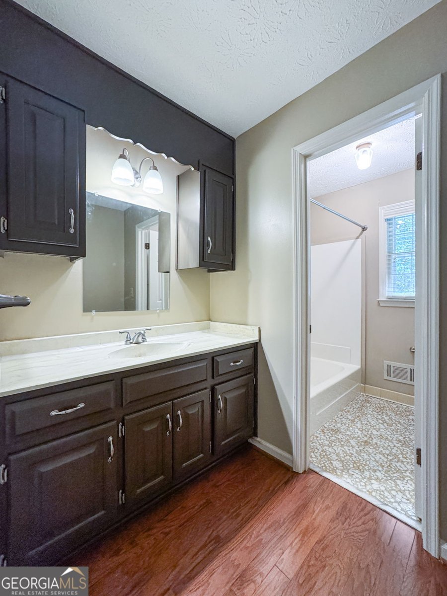 112 Barber Drive Stockbridge - 32