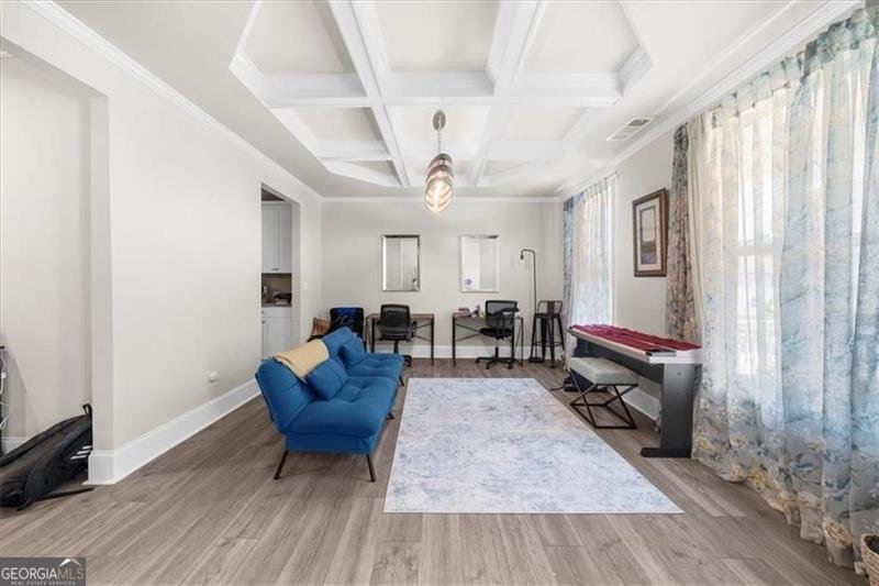 349 Garnet Acworth - 5