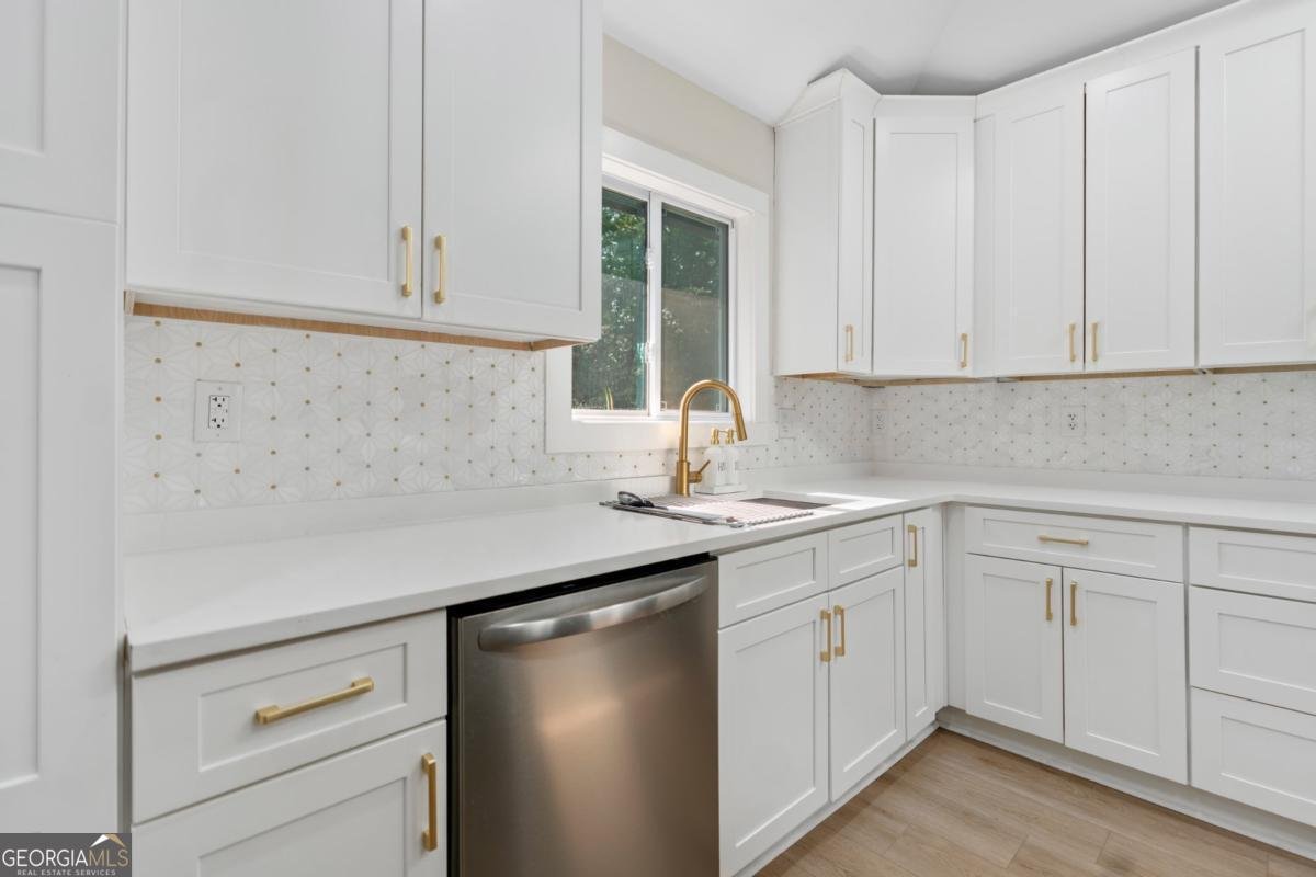2566 Connally Drive Atlanta - 11