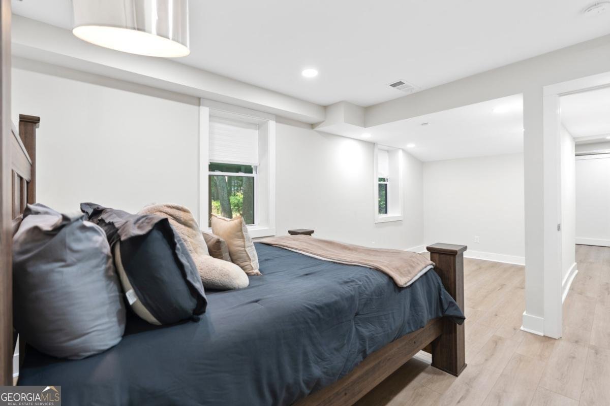 2566 Connally Drive Atlanta - 28