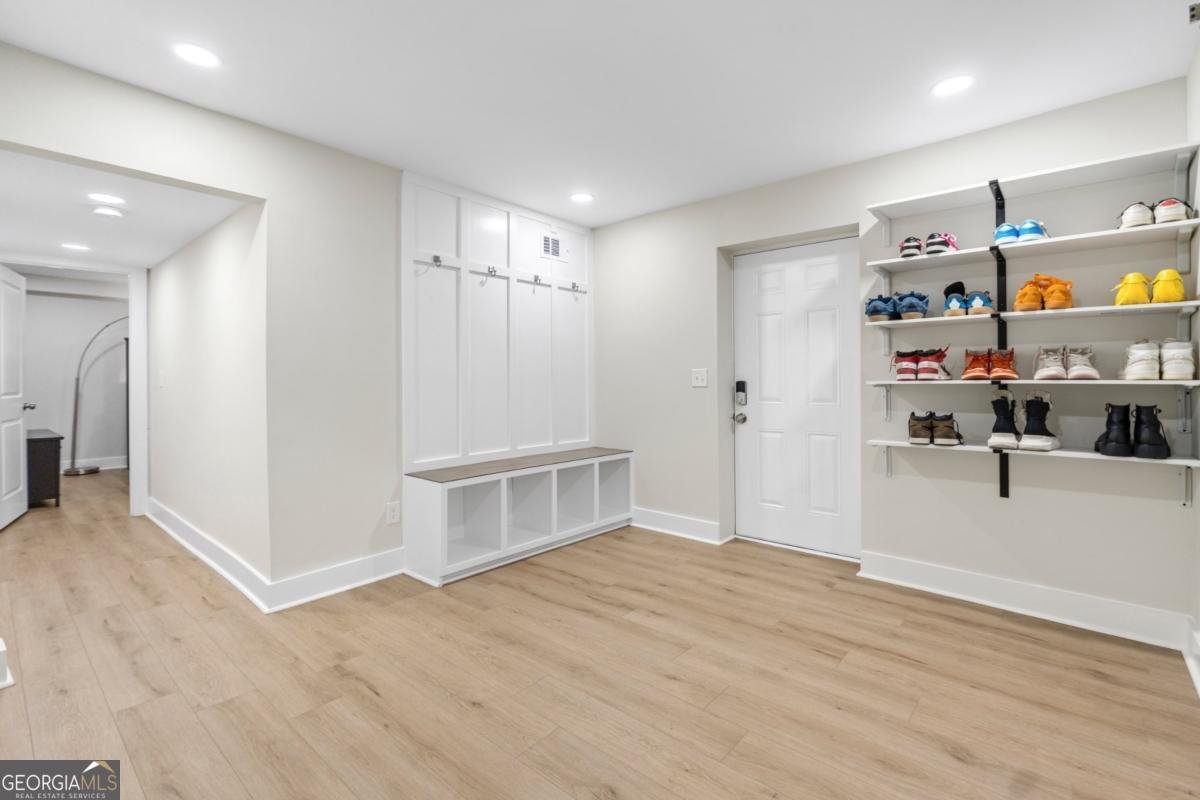 2566 Connally Drive Atlanta - 33