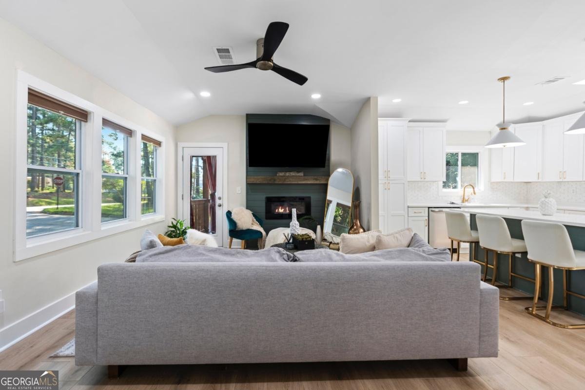 2566 Connally Drive Atlanta - 5