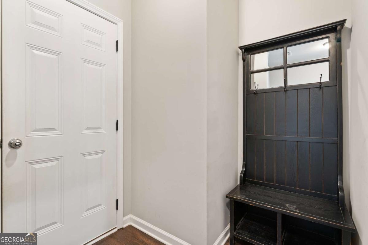 383 Brighton Park Circle Hoschton - 11