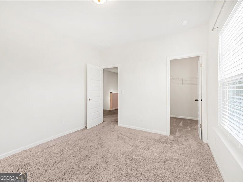 1083 LYNDHURST BETHLEHEM - 15