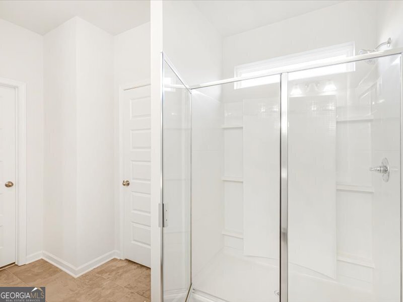 1083 LYNDHURST BETHLEHEM - 21