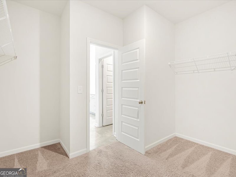 1083 LYNDHURST BETHLEHEM - 22