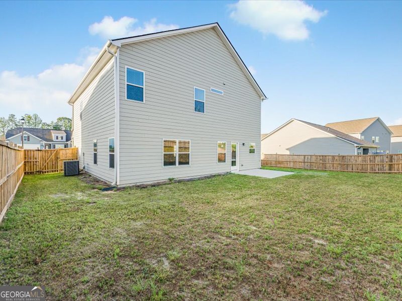 1083 LYNDHURST BETHLEHEM - 23