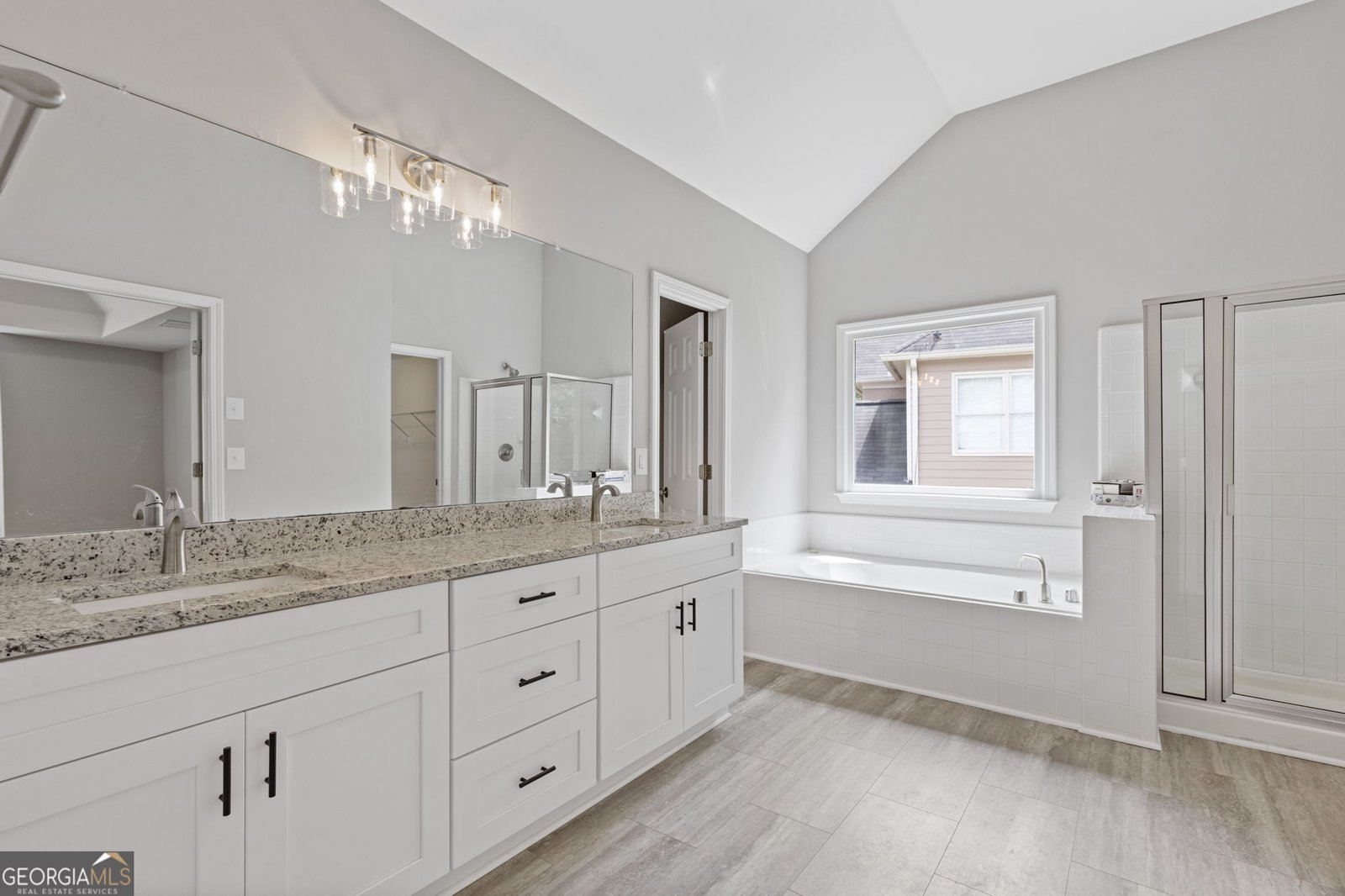 9665 Knollcrest Boulevard Alpharetta - 31