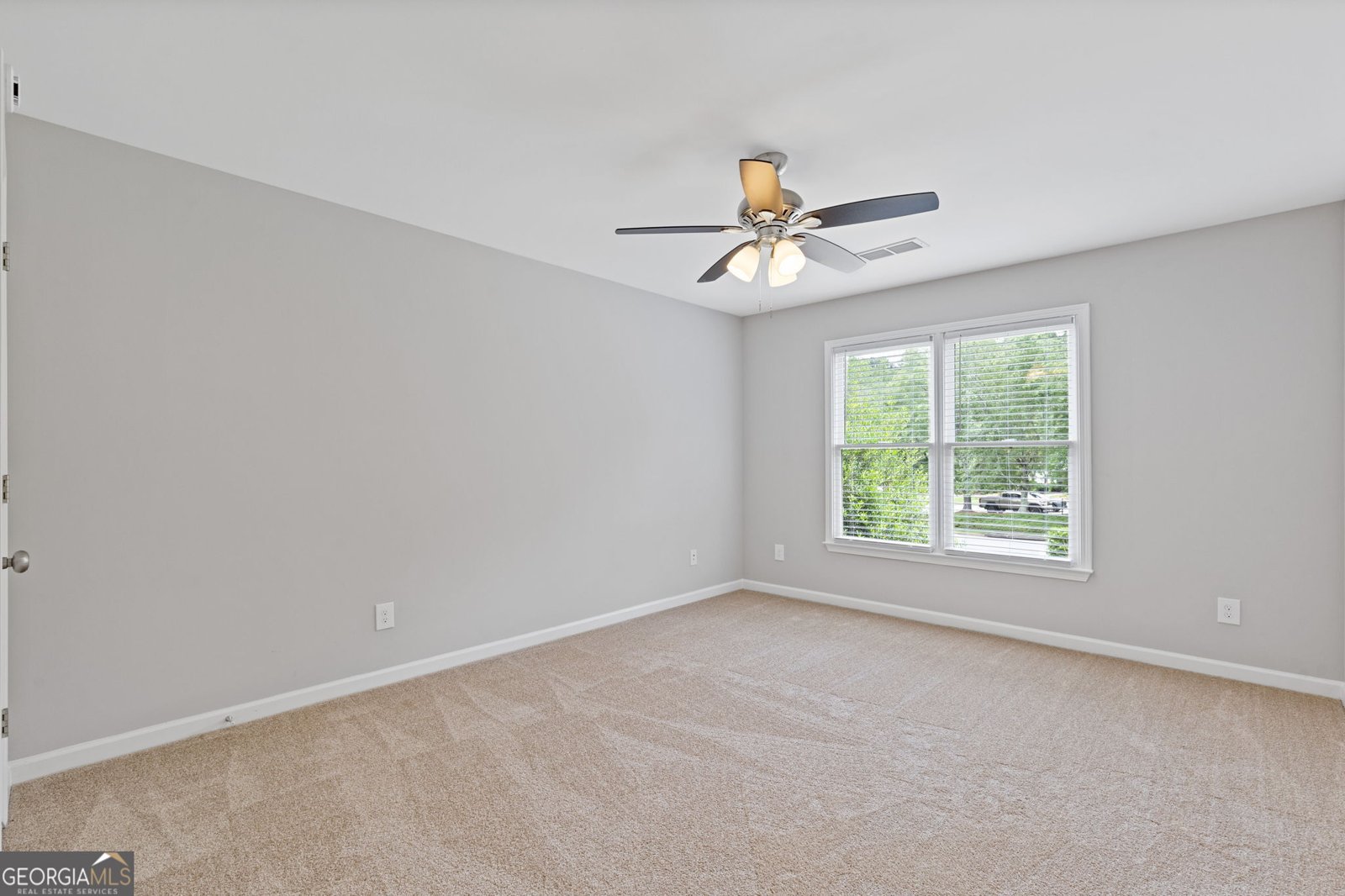 9665 Knollcrest Boulevard Alpharetta - 34