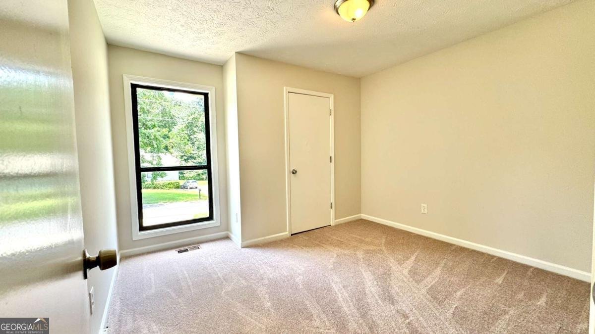 5798 Stonehaven Drive Kennesaw - 8