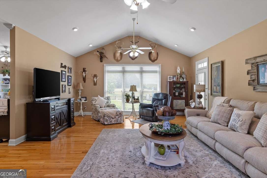 1800 Hwy 286 Chatsworth - 25