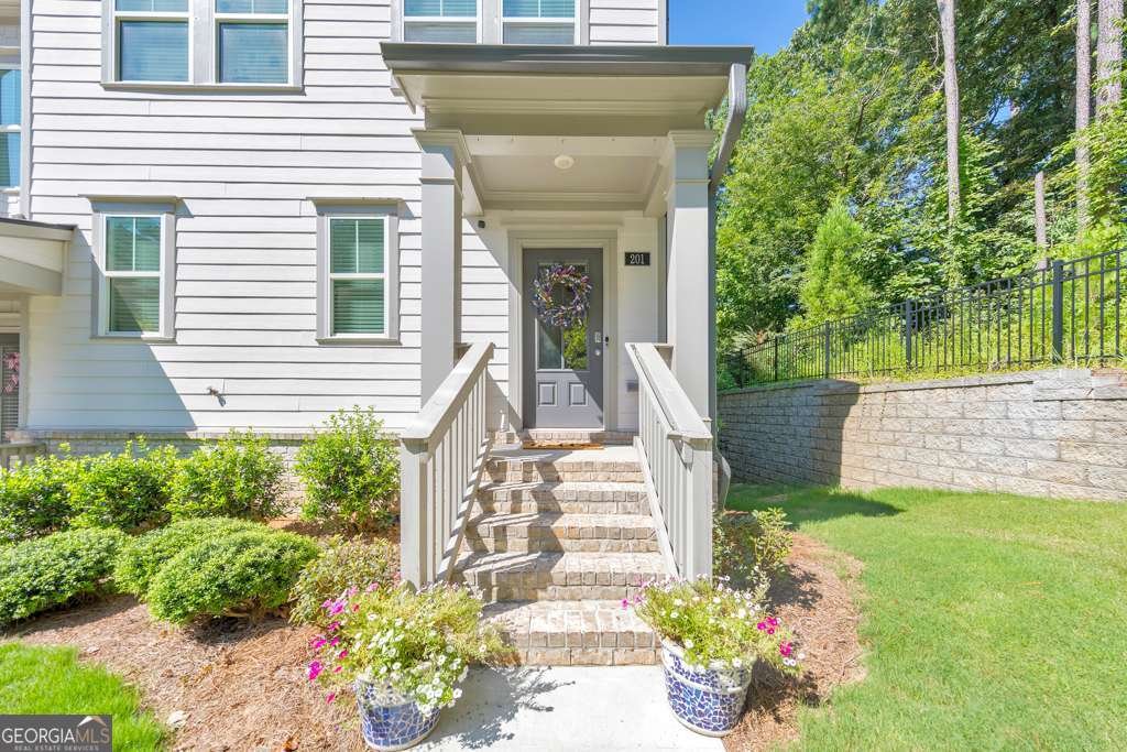 201 Vista Lane Woodstock - 2