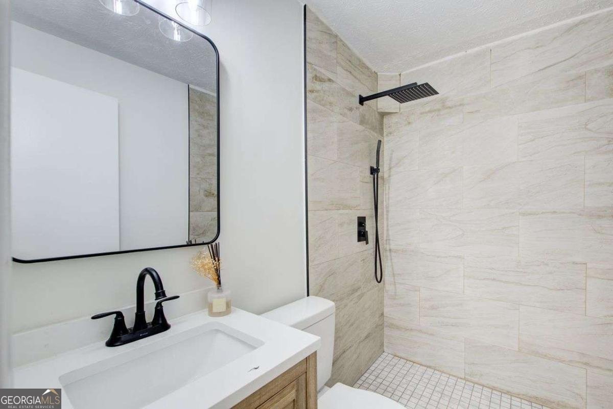 3235 Stanford Circle Lawrenceville - 32