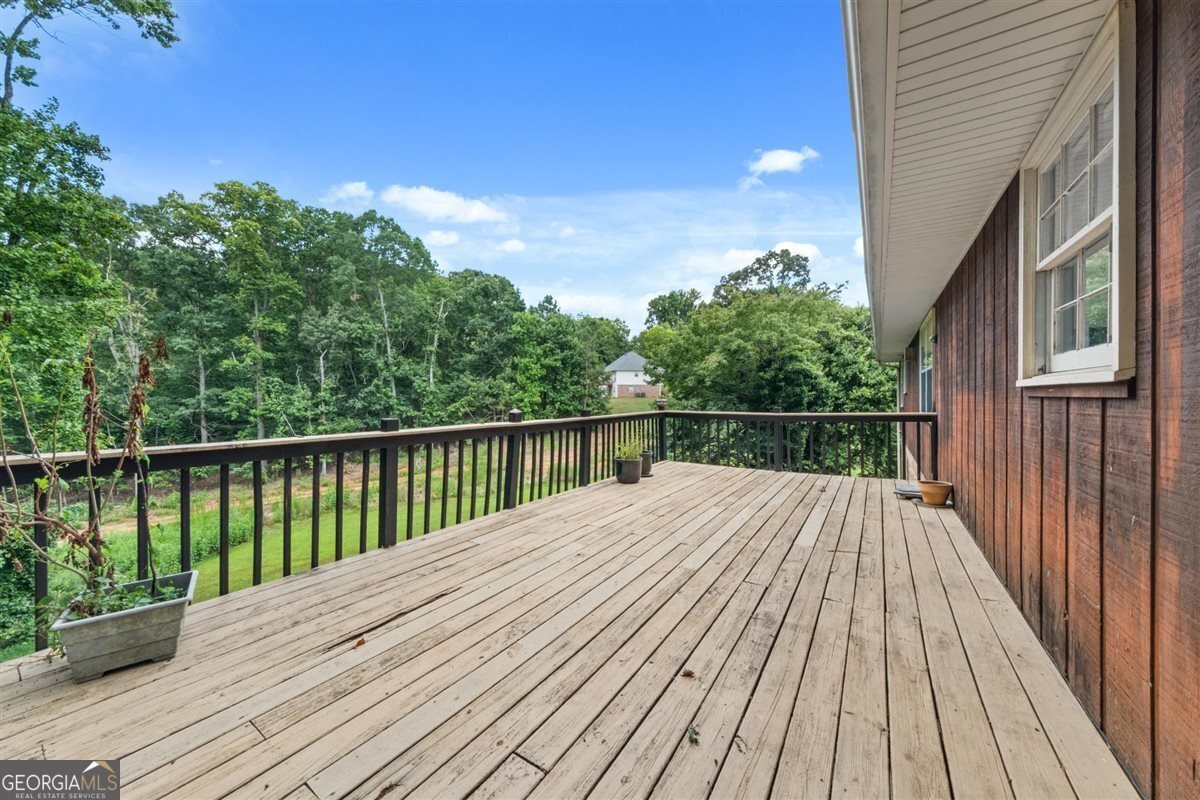 4415 Holiday Heights Drive Oakwood - 24