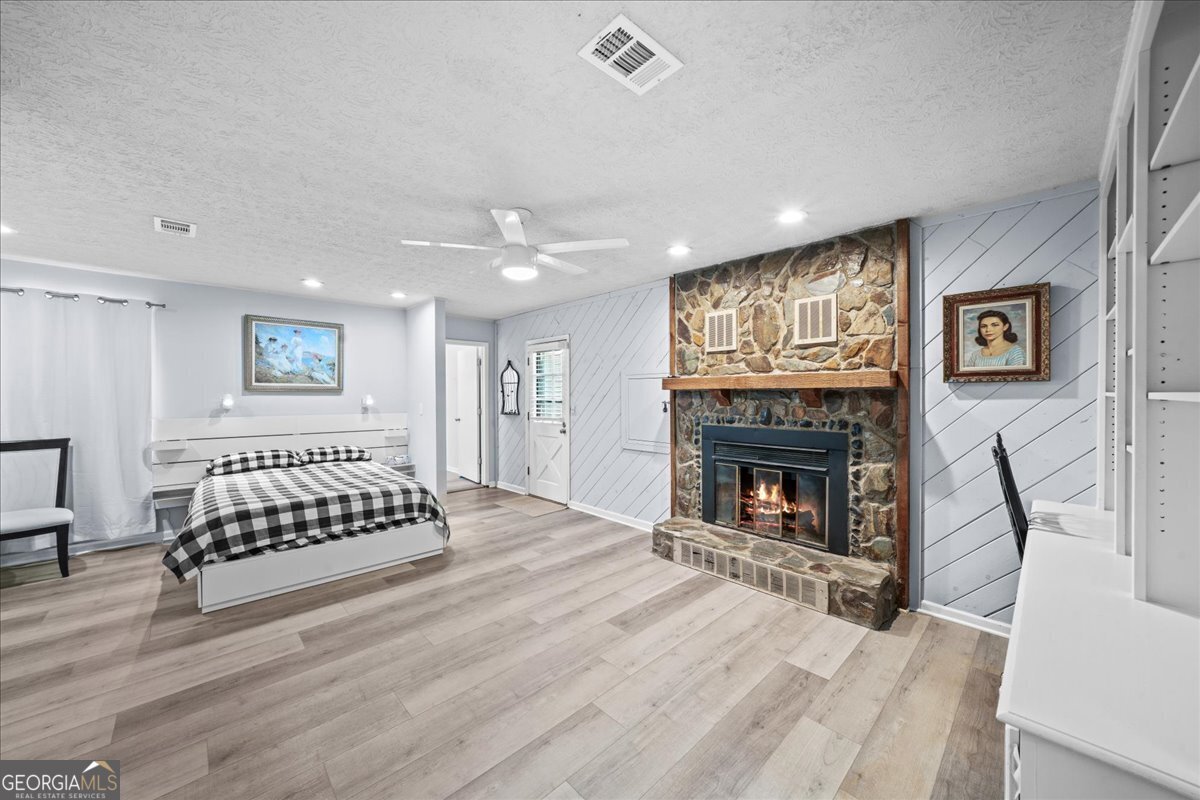 4361 Old Mabry Lane Roswell - 4