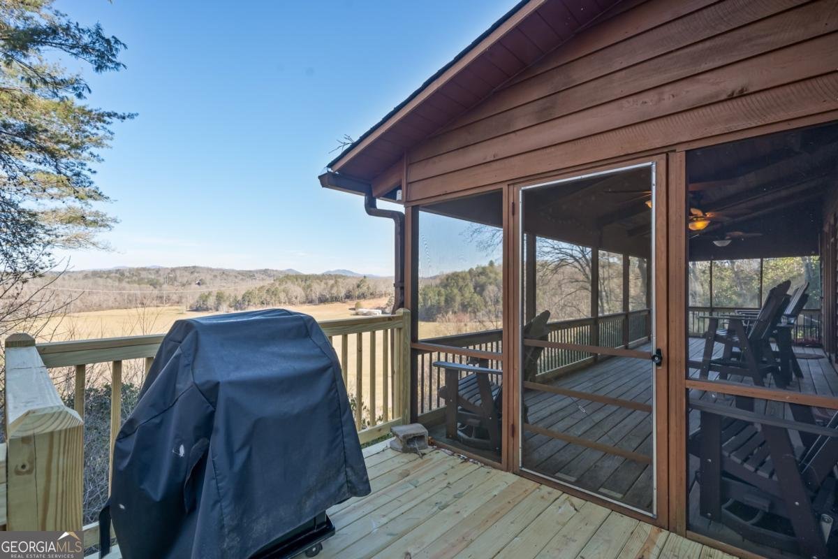 517 Ridge Road Blue Ridge - 37