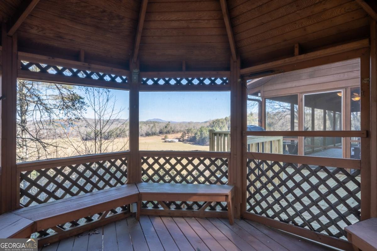 517 Ridge Road Blue Ridge - 39